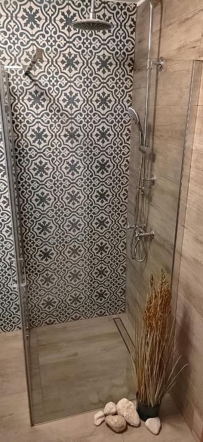 Rustic Istria Apartment Пула Екстер'єр фото